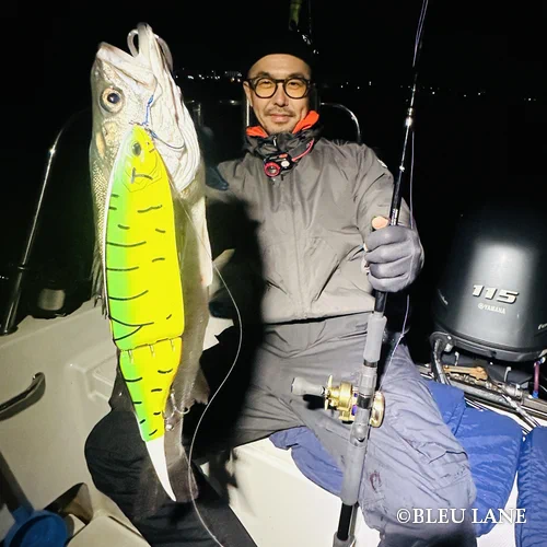 横浜　ボートシーバス2036