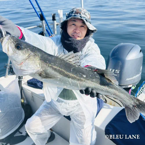 7:00～「シーバス・大型船撮影便」12